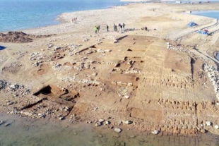 “Resurge” de las aguas una ciudad de 3 mil 400 años tras una sequía extrema
