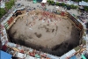 Derrumbe en plaza de toros de Colombia deja 5 muertos