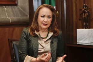 Ministra Equivel entrega argumentos a Comité de Ética de UNAM
