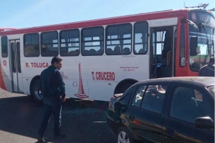 Se registra choque en la vía Toluca-Naucalpan