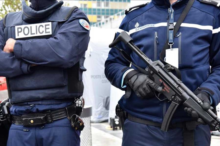 Policía dispara a mujer que profería amenazas en estación de trenes en Francia