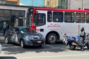 Choca autobús en centro de Toluca