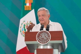 Inmoral compensación de Córdova al salir del INE: AMLO