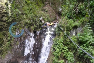 Encuentra sin vida a un hombre en una cascada de Tenango del Valle