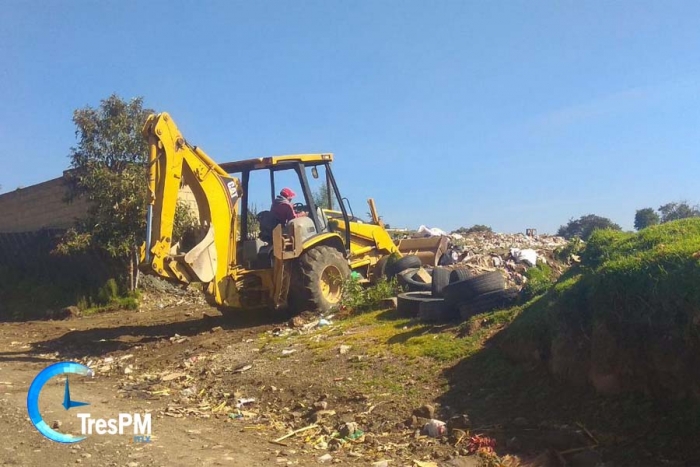 Habitantes de Calimaya sufren por tiraderos clandestinos