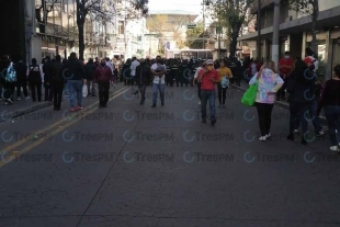 Ambulantes inician conato de bronca en el centro de Toluca