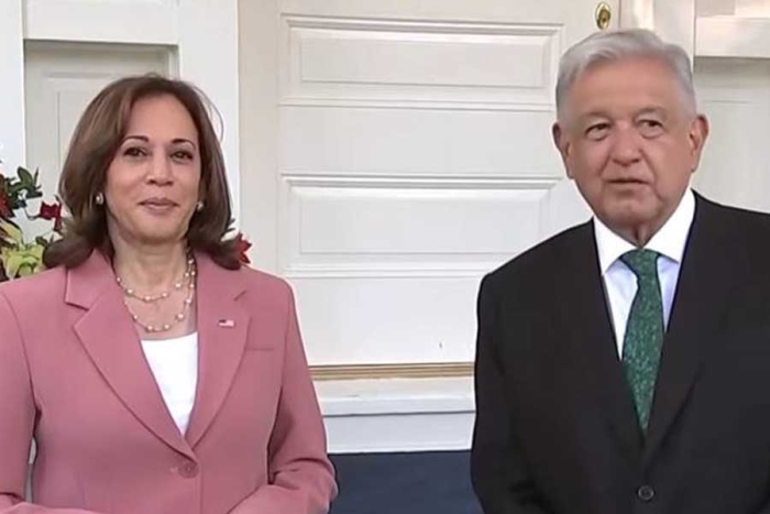 AMLO se reúne con Kamala Harris, de gira por Estados Unidos