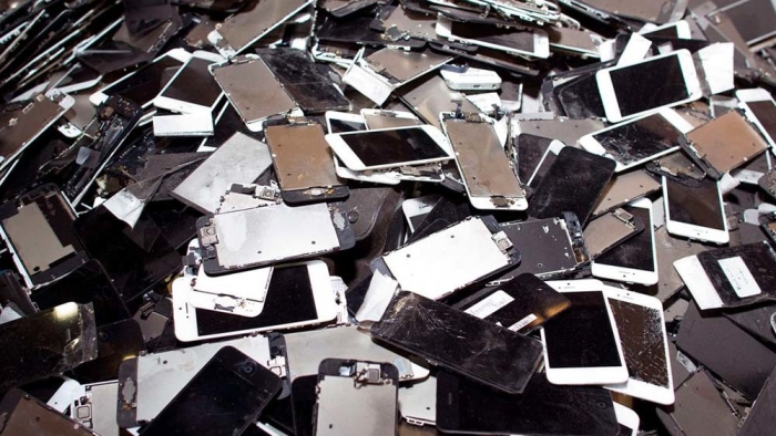 ¡Oh, no! 5,300 millones de celulares se convertirán en basura a final de año