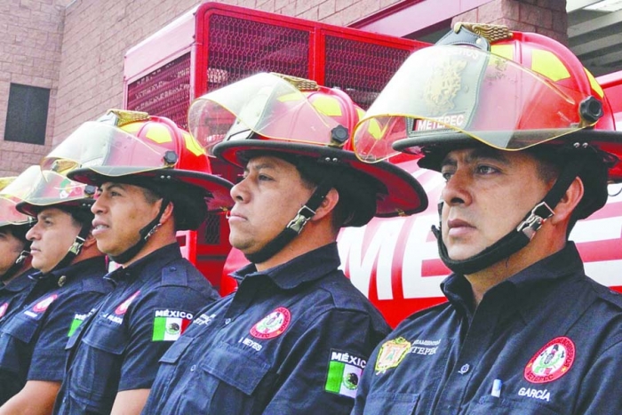 Diputado aboga por vacunas para bomberos en Edomex