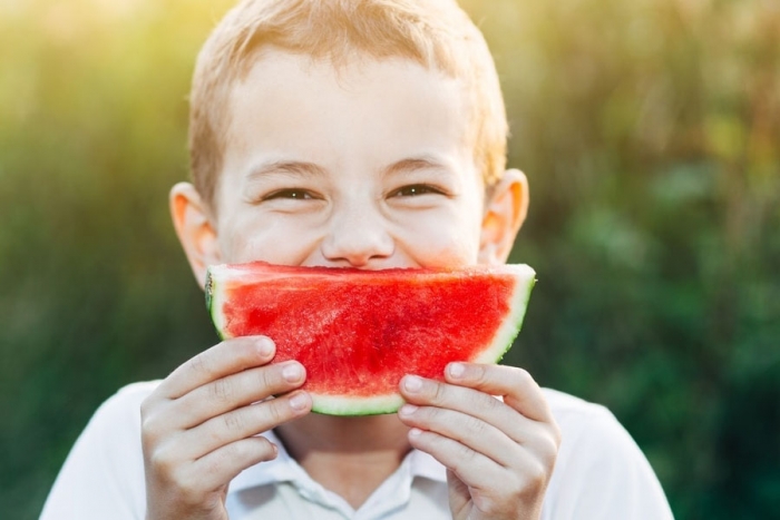 Recomendaciones para una buena alimentación de los niños durante la temporada navideña