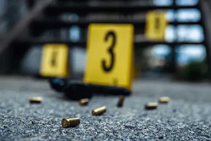 Ataque a balazos deja 2 muertos y 5 heridos en bar de Monterrey
