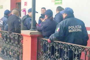 Dejan a policías de Almoloya de Juárez sin pagos