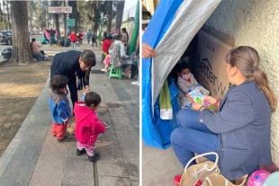 Cada año, junto con 10 personas —en su mayoría jóvenes— recolecta libros antes del 30 de abril para llevar un detalle significativo por el Día del Niño.