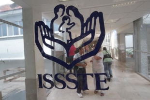 Recomienda ISSSTE no alarmarse por Covid 19