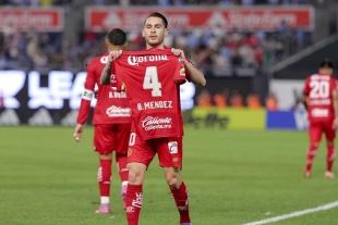 Helinho estuvo cerca del tercero con un tiro al poste y, minutos más tarde, NYC FC respondió con un remate de Moralez que también pegó en el palo.