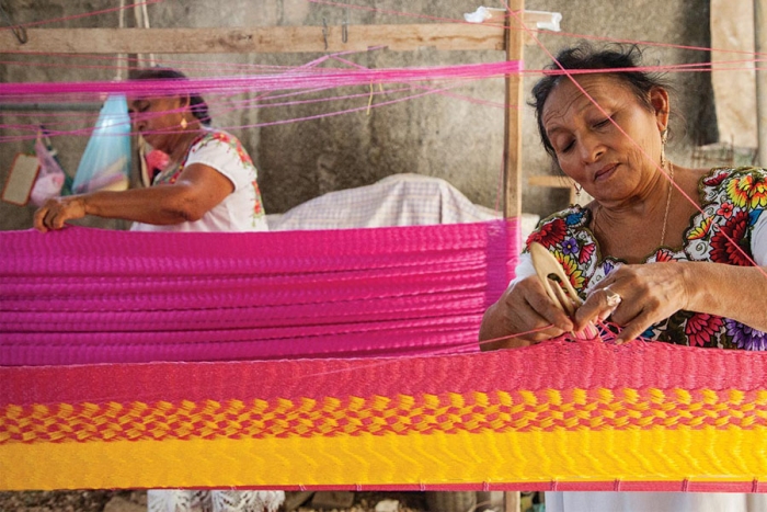 FONART e IMPI firman convenio para proteger los diseños artesanales mexicanos