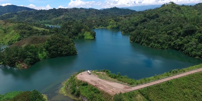 Gobierno de Honduras lanza plan para salvar su único lago de agua dulce