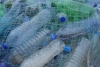 Mercados de España prohibirán la distribución de alimentos en envases de plástico