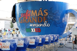 Guanajuato rompe el Récord Guinness de la taza de café más grande del mundo