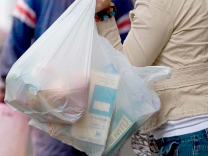 Piden comerciantes de mercados que se prohiban bolsas de plástico