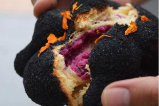 Xolo Café: La cafetería en Texcoco que vende pan de muerto negro con ceniza de totomoxtle
