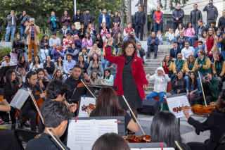 La Orquesta Sinfónica Juvenil de la UAEMéx encendió el espíritu navideño con su concierto ‘Luz de Invierno’