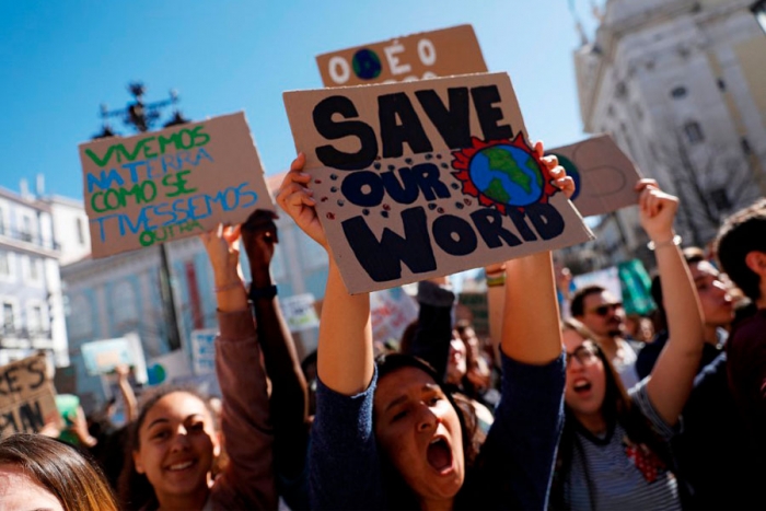 Jóvenes de todo el mundo salen a las calles para exigir frenar el cambio climático