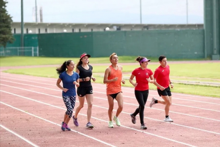 Pentatletas mexiquenses cancelan gira y replantean entrenamientos