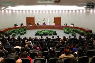 Karina Vaquera subrayó que la contienda representa un nuevo paradigma