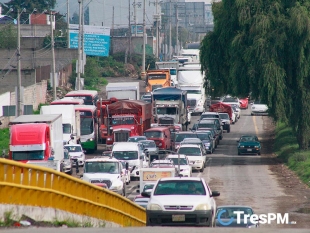 Lluvia afecta negocios y vialidades en Mexicaltzingo