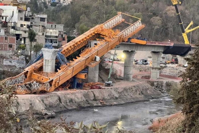 A las 03:00 h de hoy una lanzadora de dovelas se desplomó en la zona de obras del Tren Interurbano