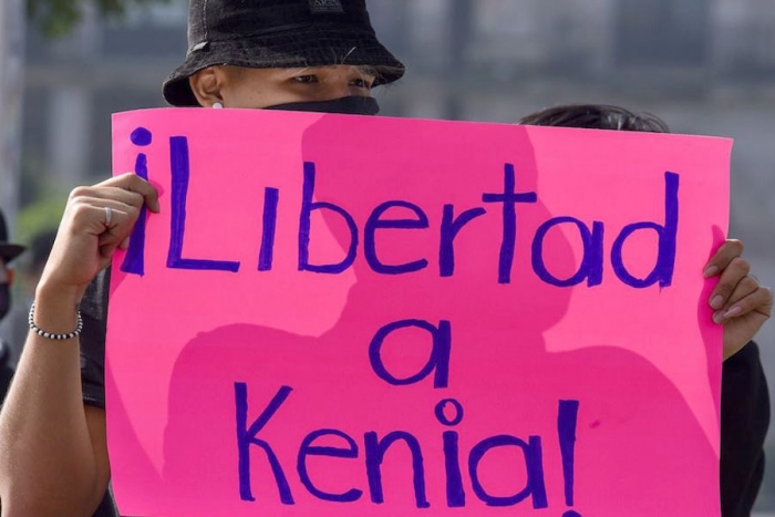 Activista Kenia Hernández se declara en huelga de hambre