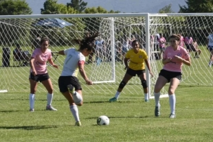 Las jornadas se disputarán entre las 08:00 a.m. y las 4:00 p.m., ofreciendo un espacio accesible para jugadoras amateurs y entusiastas del futbol