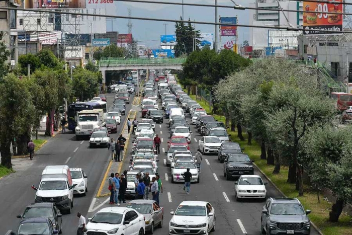 Los transportistas aseguraron que es injusto que tengan retenidas sus unidades