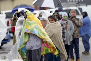 30 personas muertas y daños en infraestructura dejó tormenta invernal en Texas