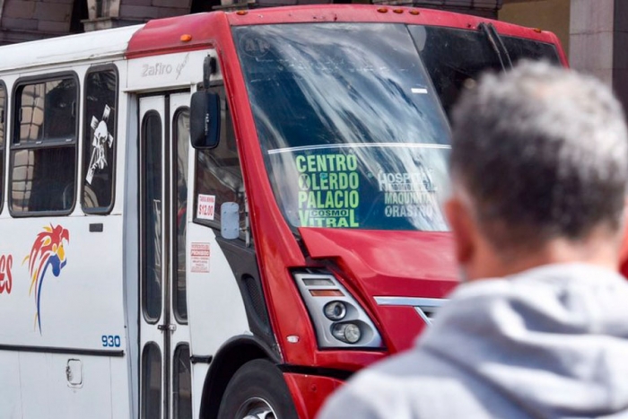 Transporte público en Toluca, deficiente: Juan Rodolfo