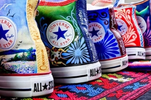 Converse se une con artesanos mixtecos para intervenir zapatillas