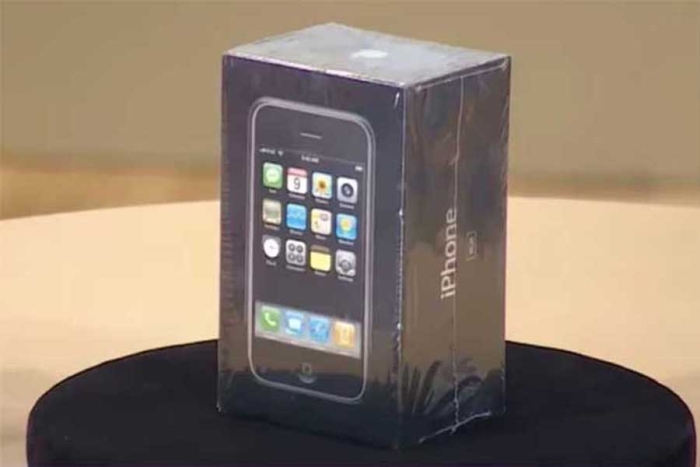 Reliquia tecnológica: subastan iPhone de primera generación por casi 200 mil dólares