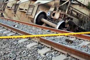 Descarrila tren en Sonora, muere un a persona