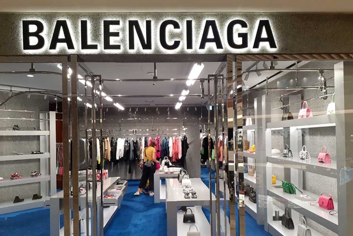 ¡Aplica las 3R con Balenciaga! La marca compra tu ropa de regreso