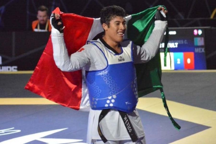 Gana Carlos Sansores Oro en Mundial de TKD