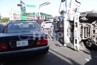 Carambola en Paseo Tollocan y Pino Suárez en Toluca