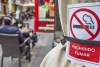 Prohíben fumar en playas y restaurantes