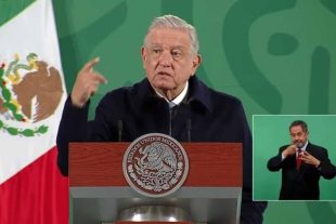 AMLO pide a ciudadanos se reúnan en Navidad, pese a casos de la variante ómicron