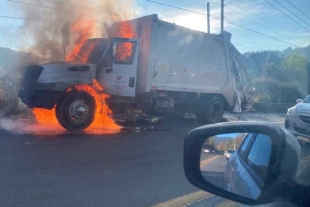 Se incendia camión de basura en Tenancingo