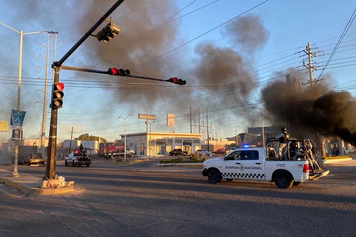 Sinaloa: Jornada deja 6 muertos, 29 heridos, 250 autos robados y actos de rapiña