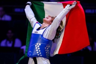 Leslie Soltero gana medalla de oro en el Campeonato Mundial de Taekwondo