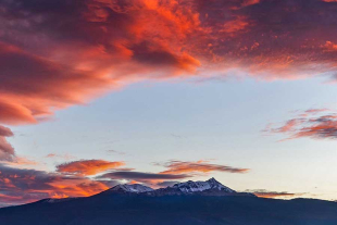 Atardecer rojo sobre el Xinantécatl