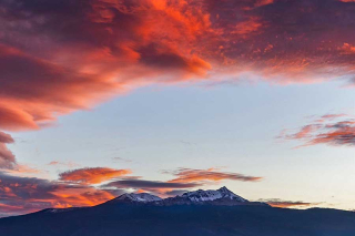 Atardecer rojo sobre el Xinantécatl