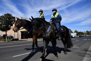 Anuncian levantamiento parcial de confinamiento en la segunda ciudad más poblada de Australia